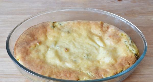 Bay cake with egg and green onions - recipe with step-by-step photos
